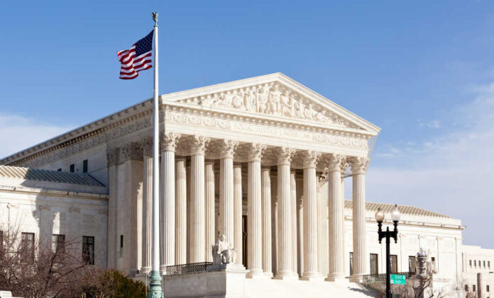 Facade,Of,Us,Supreme,Court,In,Washington,Dc,On,Sunny